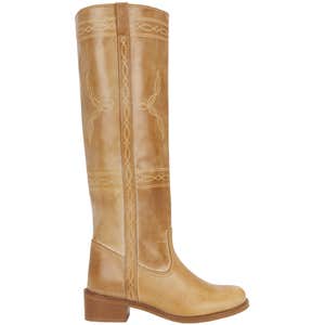 Image credits: revolve