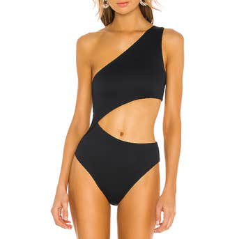 Image credits: revolve