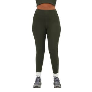 Image credits: girlfriend collective