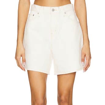 Image credits: revolve