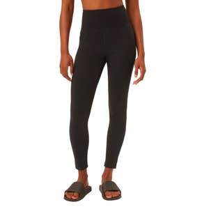 Image credits: girlfriend collective