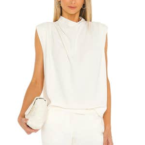 Image credits: revolve