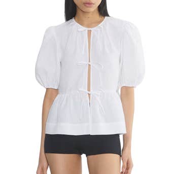 Image credits: aritzia