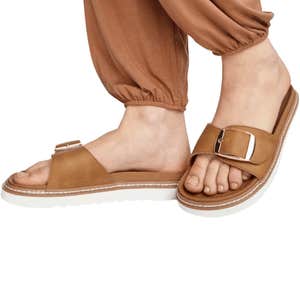 The Children’s Place Womens Buckle Slides