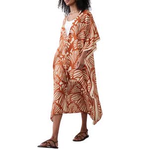 Image credits: banana republic factory