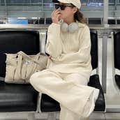 10 Cute Travel Outfits for Women: Comfort Meets Style for Every Journey