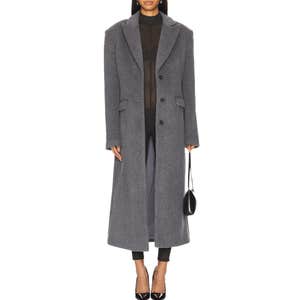 Image credits: revolve