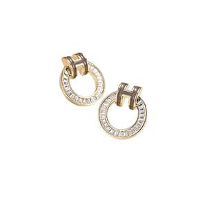 Hothink Dainty H Stud Earrings