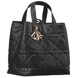 Medium Dior Toujours Vertical Tote Bag