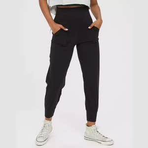 Image credits: aerie