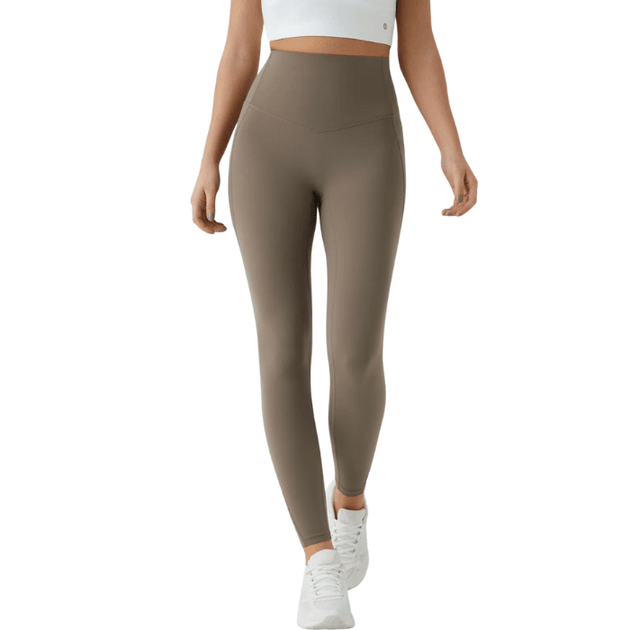 Image credits: halara