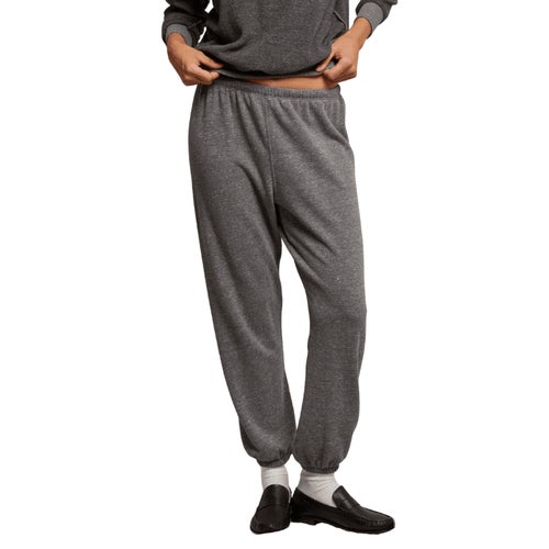 Image credits: perfectwhitetee