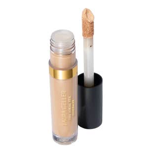 Image credits: laura geller