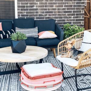 Image credits: @dejohnhome