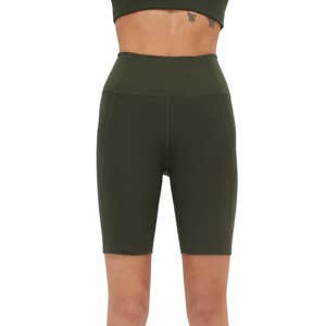 Image credits: girlfriend collective