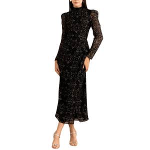 Image credits: armoire