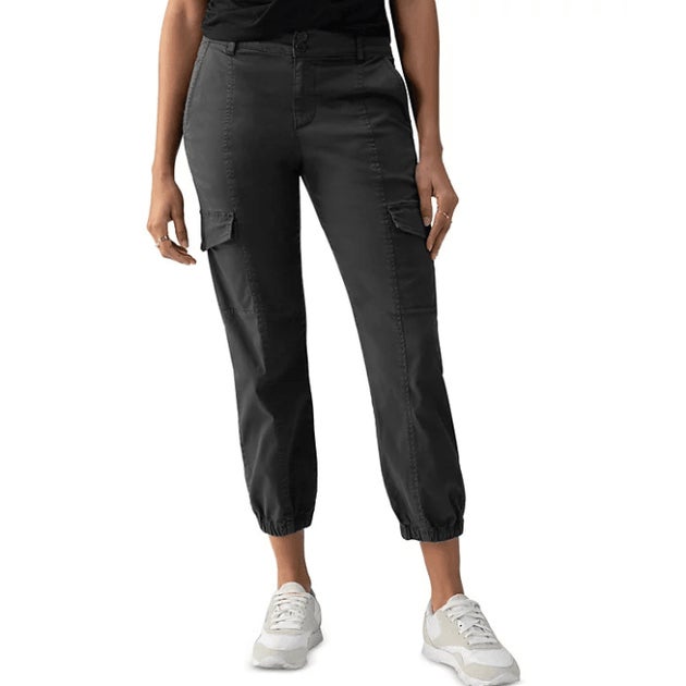 Image credits: bloomingdales