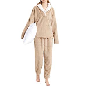 Fenclushy Women's Fluffy Loungewear Sleepwear Set
