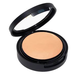 Image credits: laura geller