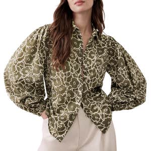 Image credits: banana republic factory