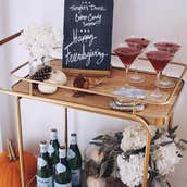 How to Host Friendsgiving: Your Complete Guide to a Memorable Celebration