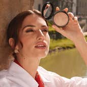 Laura Geller Is Redefining What Luxury Makeup Looks Like for Mature Skin