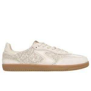Skechers Hotshot Meshing Well shoe in the color natural