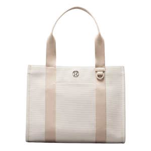 Image credits: lululemon