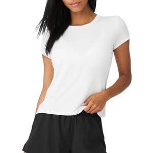 Image credits: alo yoga