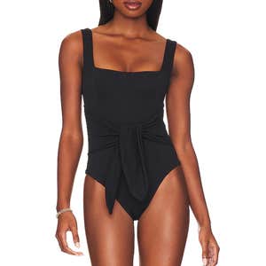 Image credits: revolve