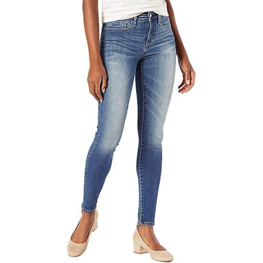 amazon, Signature By Levi Strauss & Co Totally Shaping Skinny Jeans