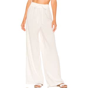 Image credits: revolve