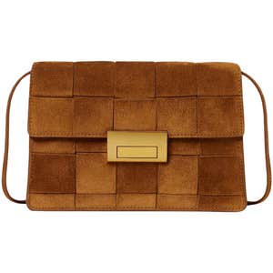 Image credits: saks fifth avenue