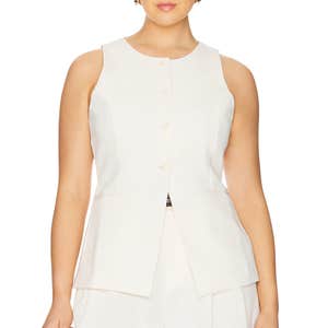 Image credits: revolve