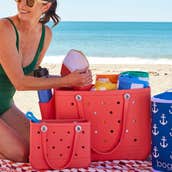 Waterproof And Water-Resistant Beach Bags