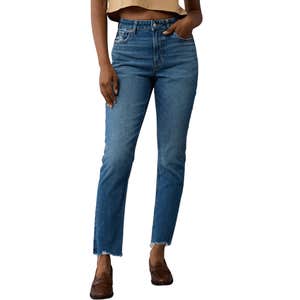AE Strigid Mom Jean