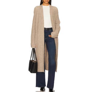 Image credits: revolve