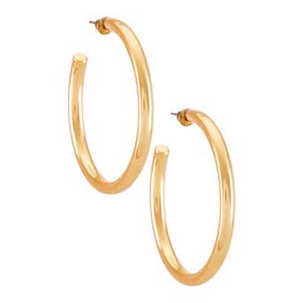 Image credits: revolve