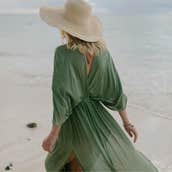 Your Complete Guide to Resort Casual Attire 