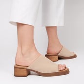 Image credits: aerosoles