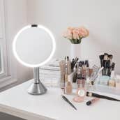 Lighted Makeup Mirrors