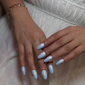 Image credits: @glossnail.bar