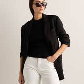 What to Wear With White Jeans