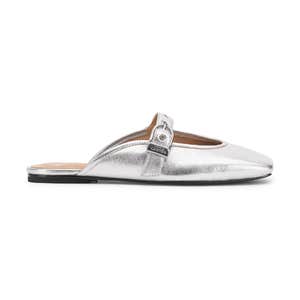 Image credits: Vince Camuto