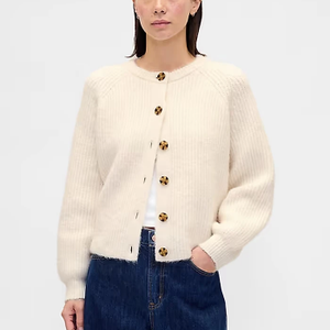 Gap Fuzzy Shaker Stitch Cardigan
