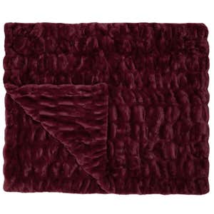 Image credits: lola blankets