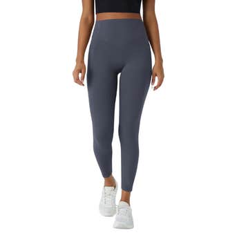 Image credits: halara