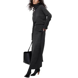 Image credits: banana republic