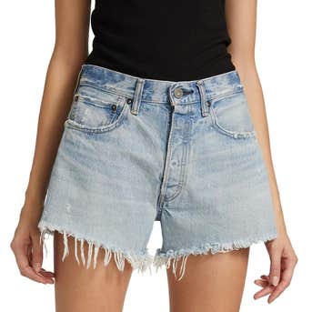 Image credits: saks fifth avenue