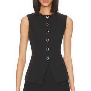 Image credits: revolve